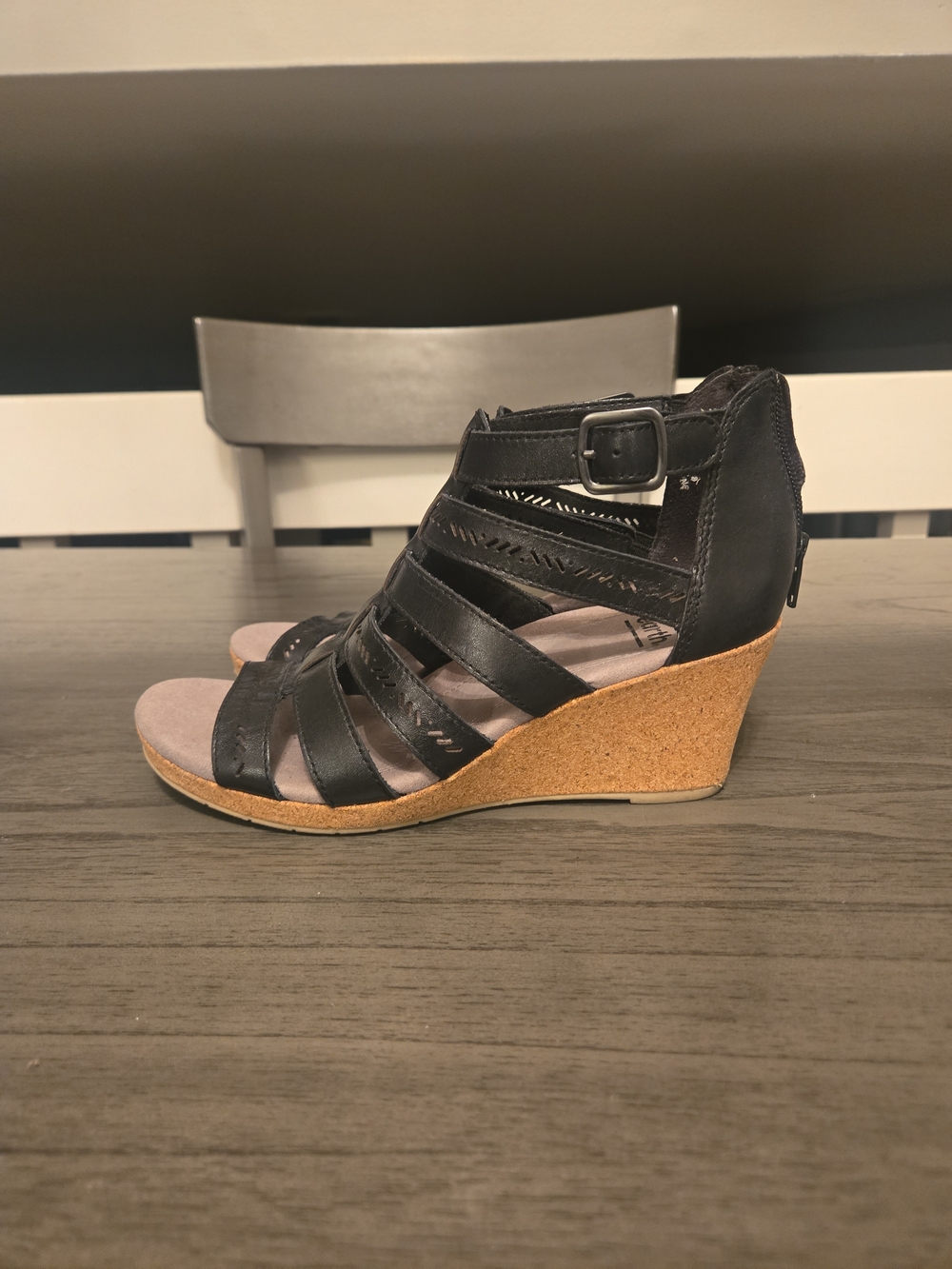 Earth Woodland Sunny Gladiator Caged Cork Wedge Sandal Black 7